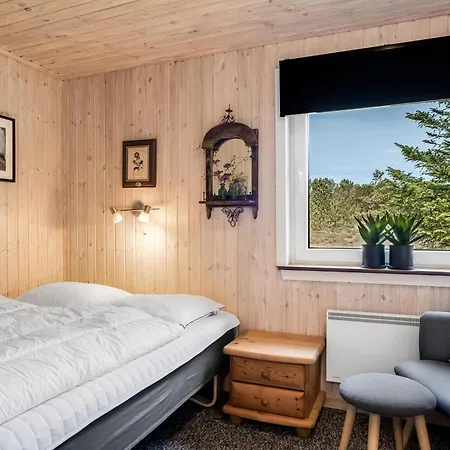 Ferienhaus Cozy With Indoor Hot Tub And Sauna In Vorupor